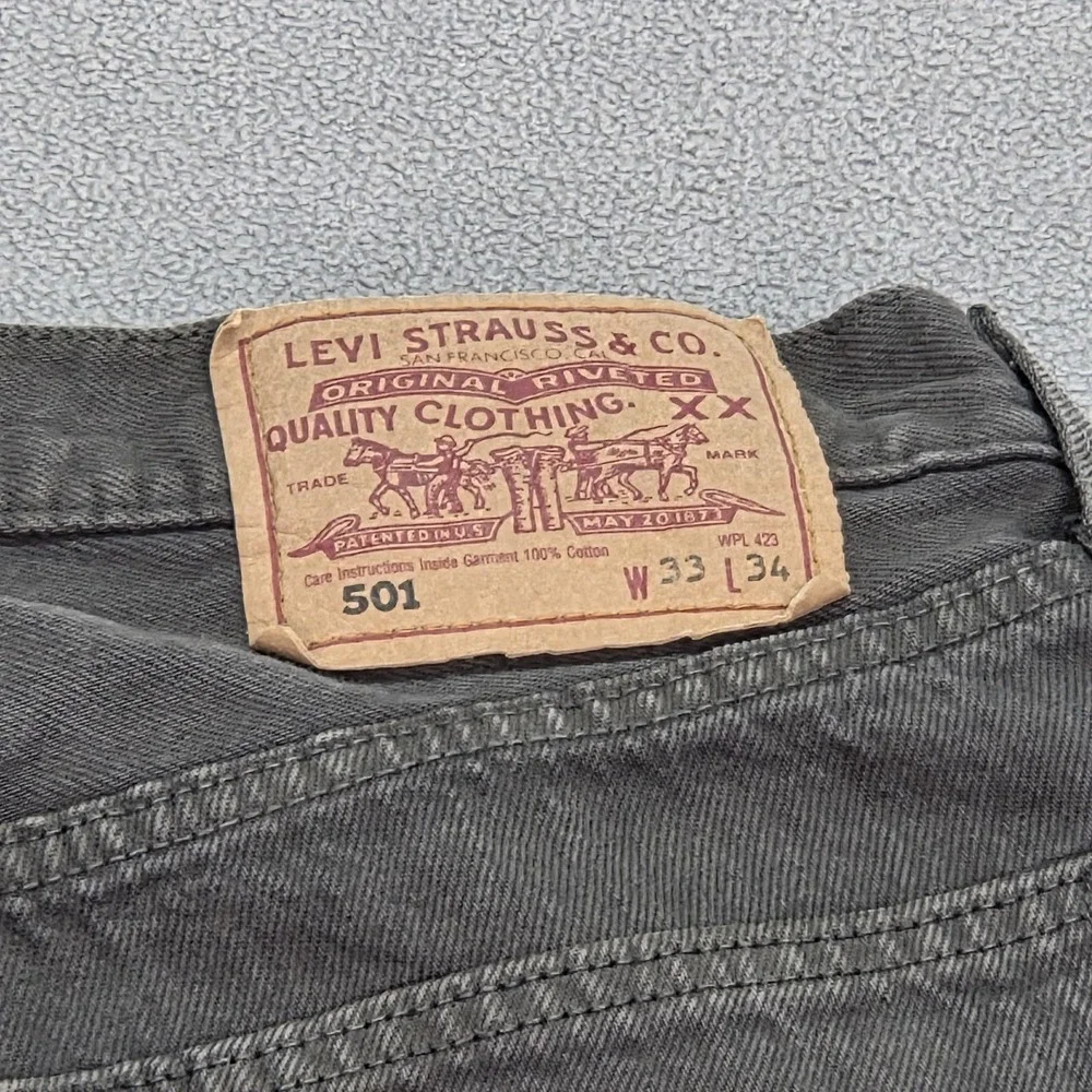 Vintage Levis 501 Jeans Mens Green Made USA Button Fly‎ 90s Fits 28x32